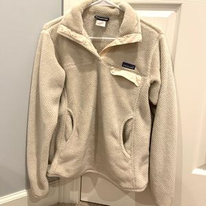 Women’s Patagonia sweatshirt